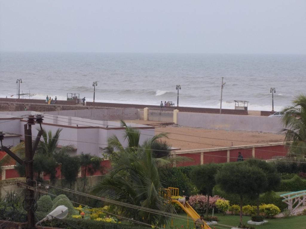 Rishaan Guest House Puri Exterior photo