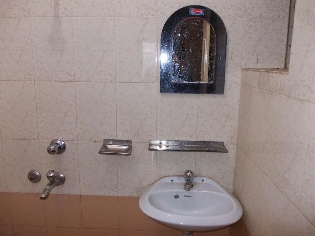 Rishaan Guest House Puri Room photo